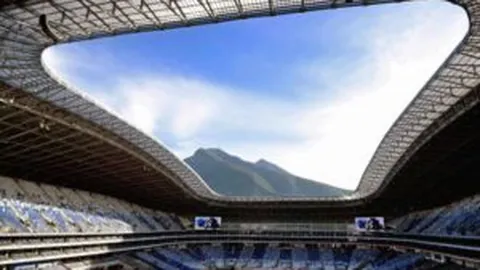 國際米蘭十年磨一劍，歸來再戰歐冠淘汰賽